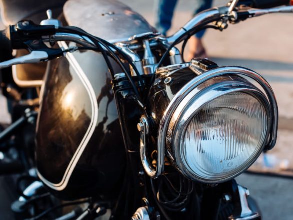 マルチストラーダV4